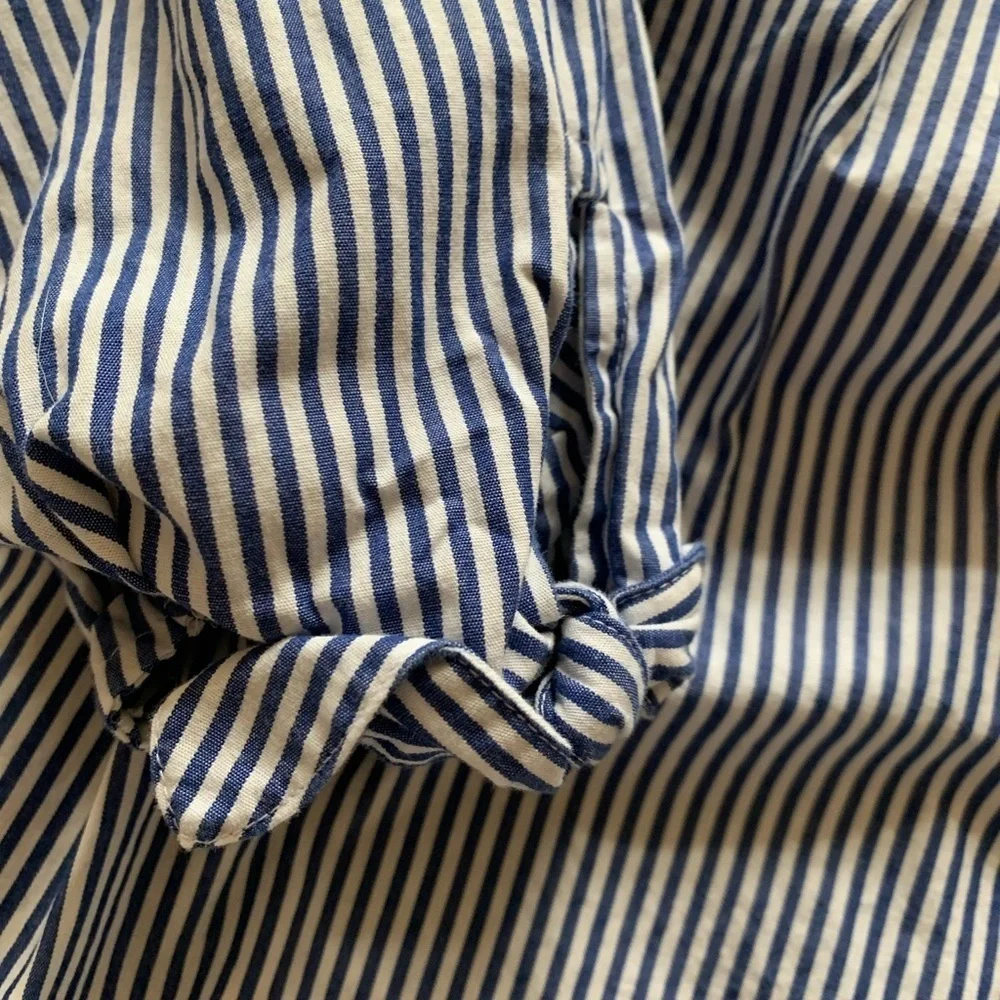 Crewcuts size 6-7 blue/white striped top